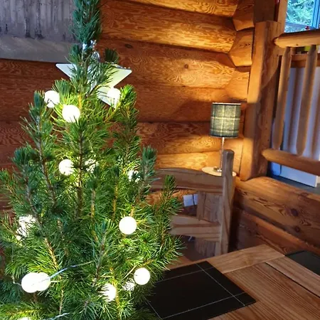 Newland Valley Log Chalet