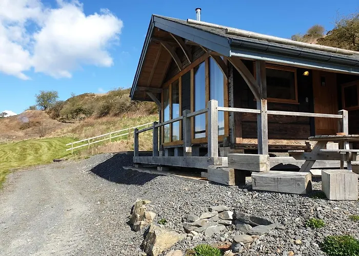 Newland Valley Log *