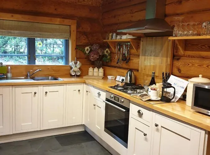 Newland Valley Log 木屋 *