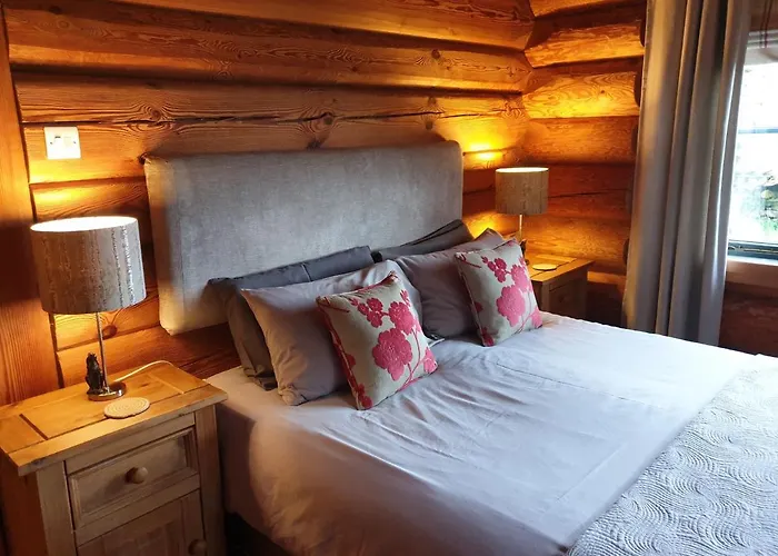 木屋 Newland Valley Log *