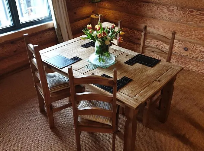 Newland Valley Log * 阿尔弗斯顿