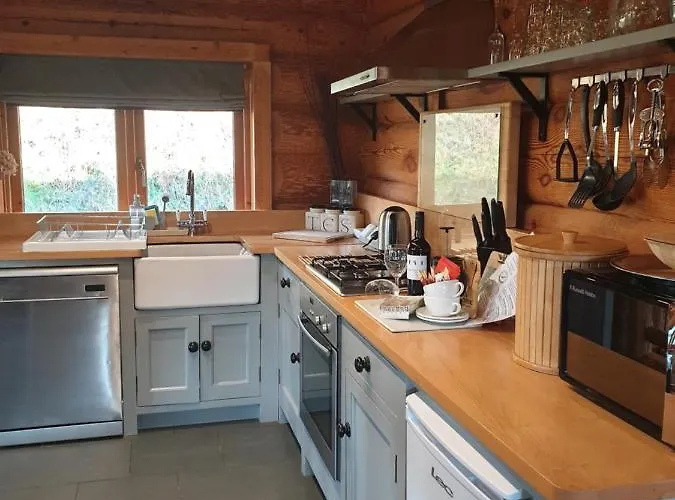 Newland Valley Log * 阿尔弗斯顿