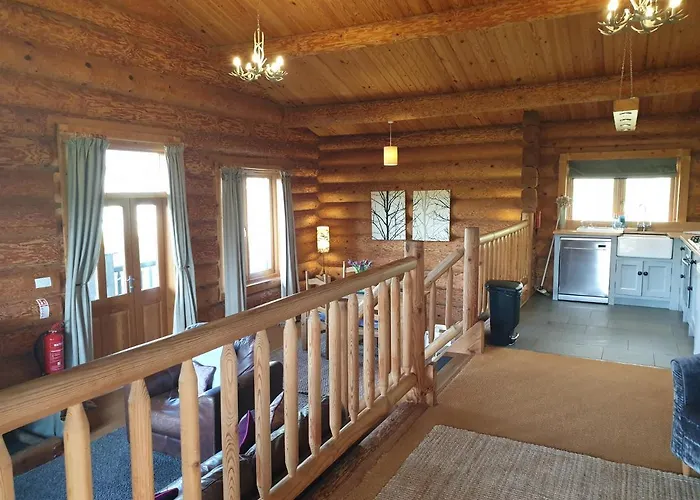 Newland Valley Log * 阿尔弗斯顿